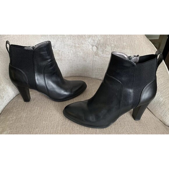 Adrienne Vittadini Women’s Ankle Boots Size 7.5 Leather Black Zip Up - Picture 6 of 8
